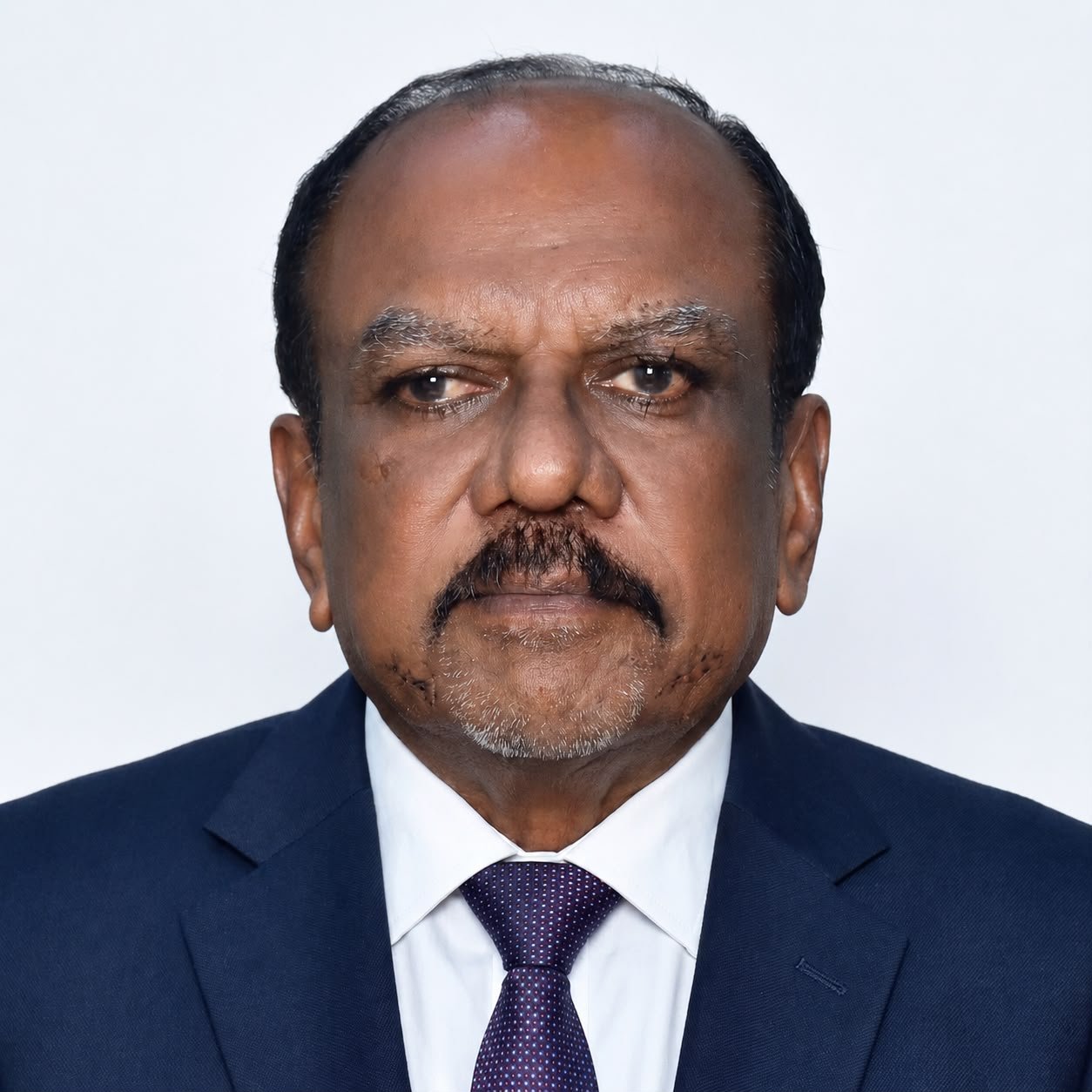 Dr Jayanth Fernandes